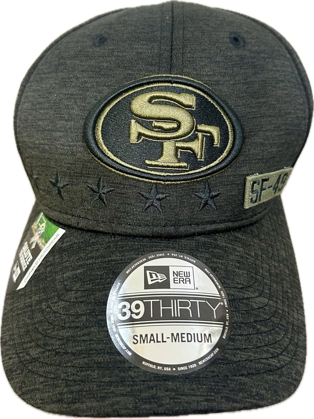 NWT New Era San Francisco 49ers 2020 Salute to Service 39THIRTY Flex Hat S/M